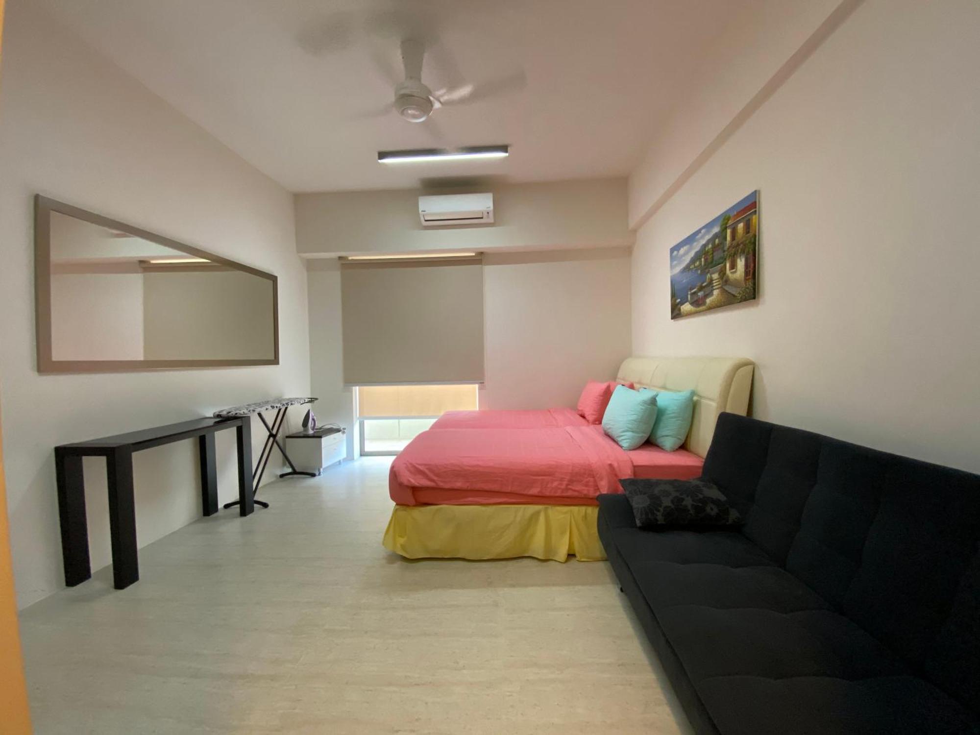 By The Sea @ Cozy Beachfront Home Batu Feringgi Exterior foto